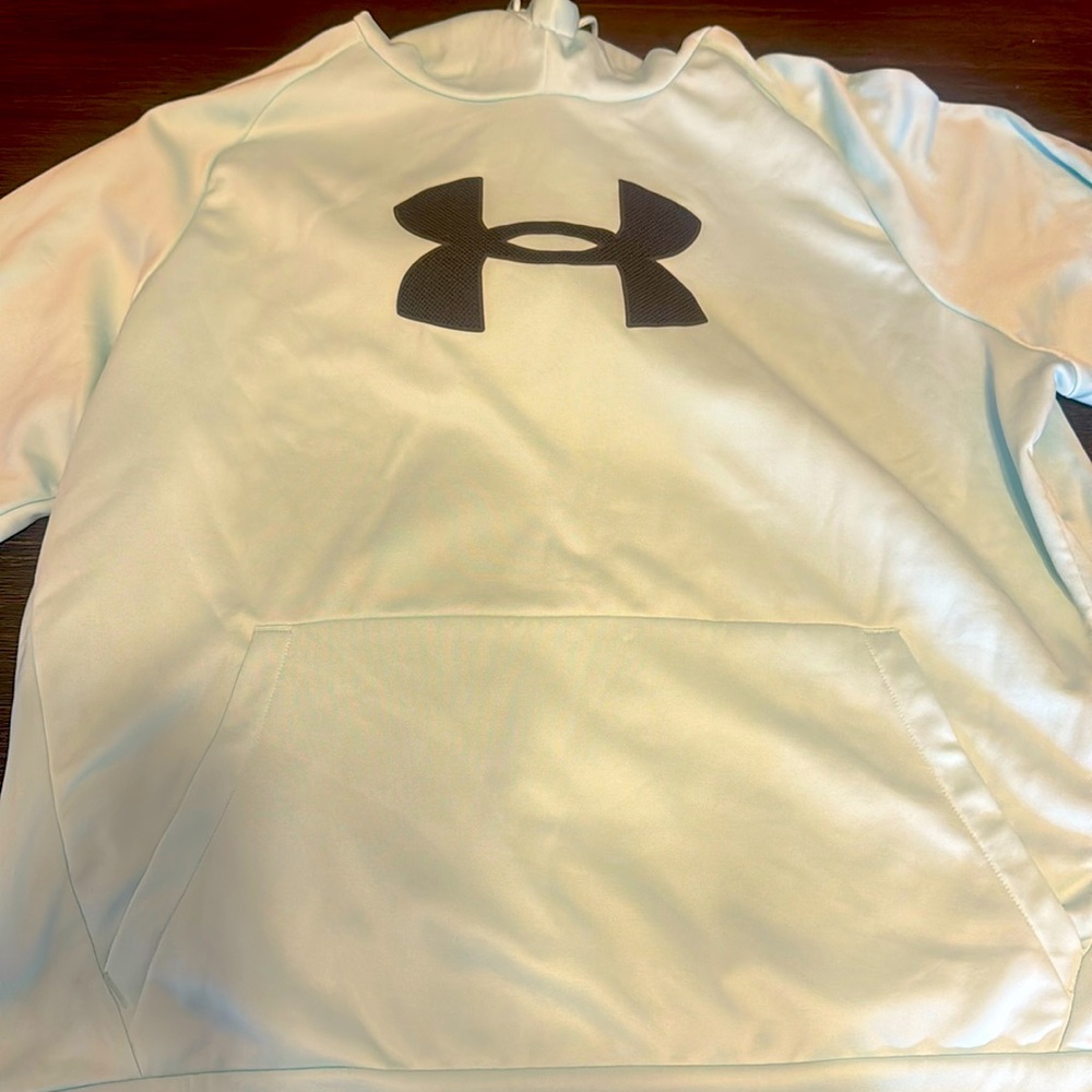 Brand new ever worn UA hoodie.